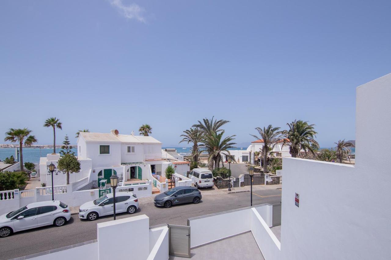 Apartment Holiday 2 Beachfront Corralejo By Holidays Home Luaran gambar