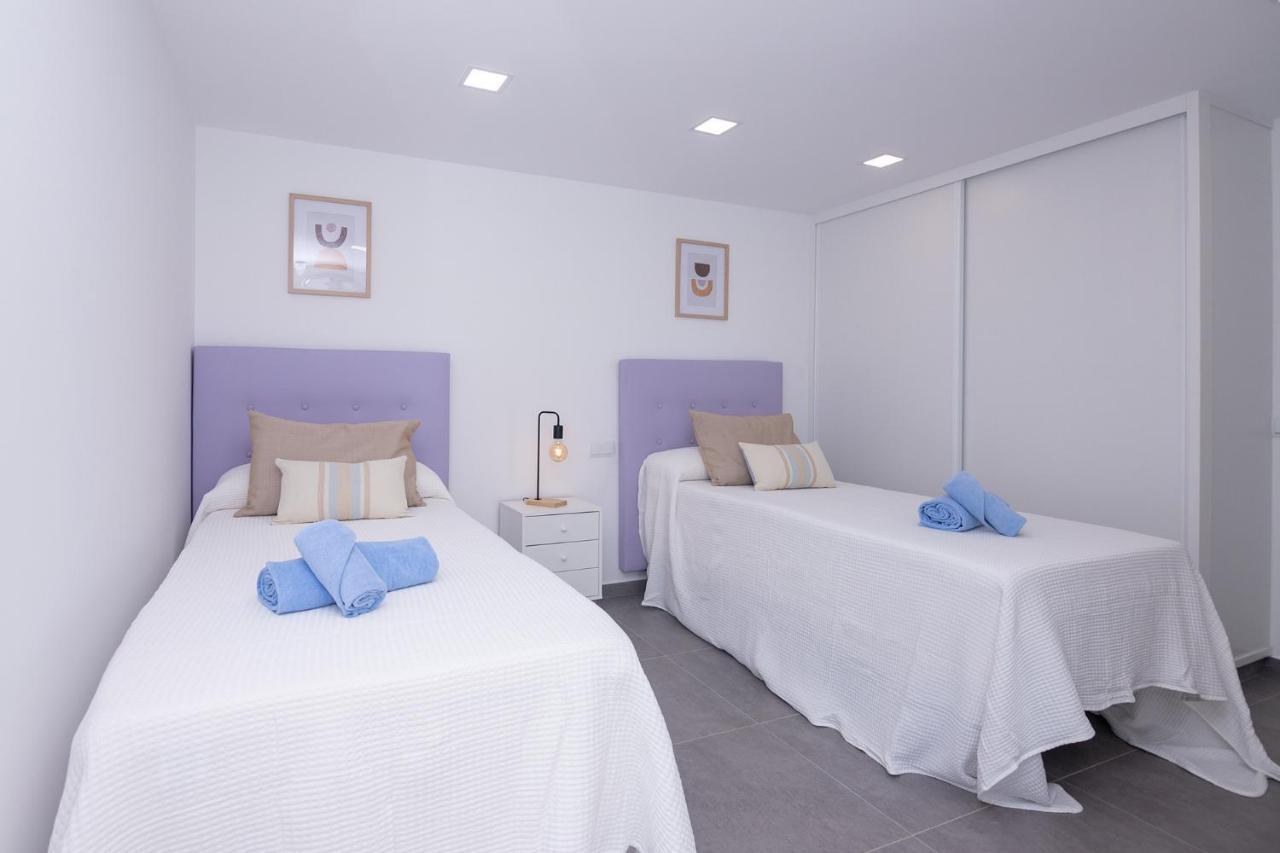 Apartment Holiday 2 Beachfront Corralejo By Holidays Home Luaran gambar