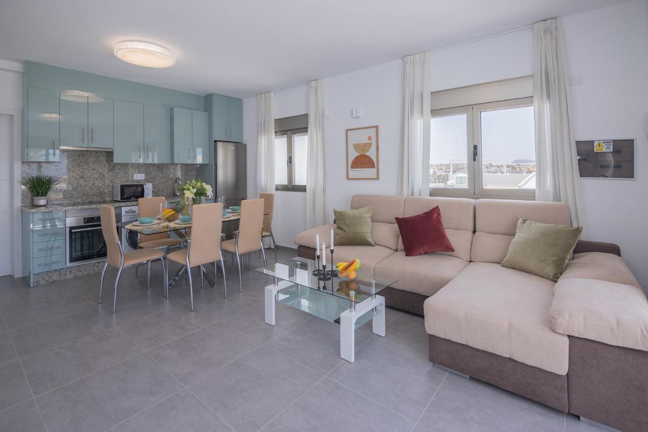 Apartment Holiday 2 Beachfront Corralejo By Holidays Home Luaran gambar