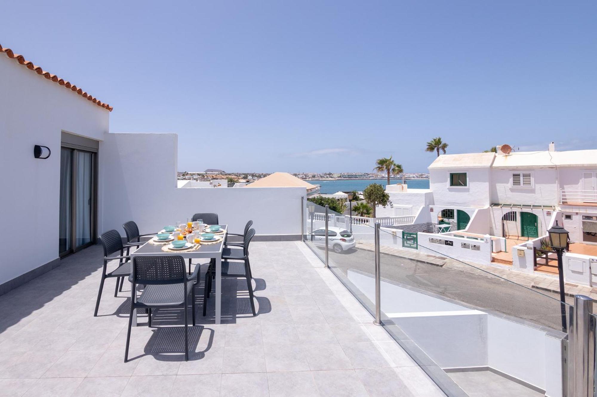 Apartment Holiday 2 Beachfront Corralejo By Holidays Home Luaran gambar