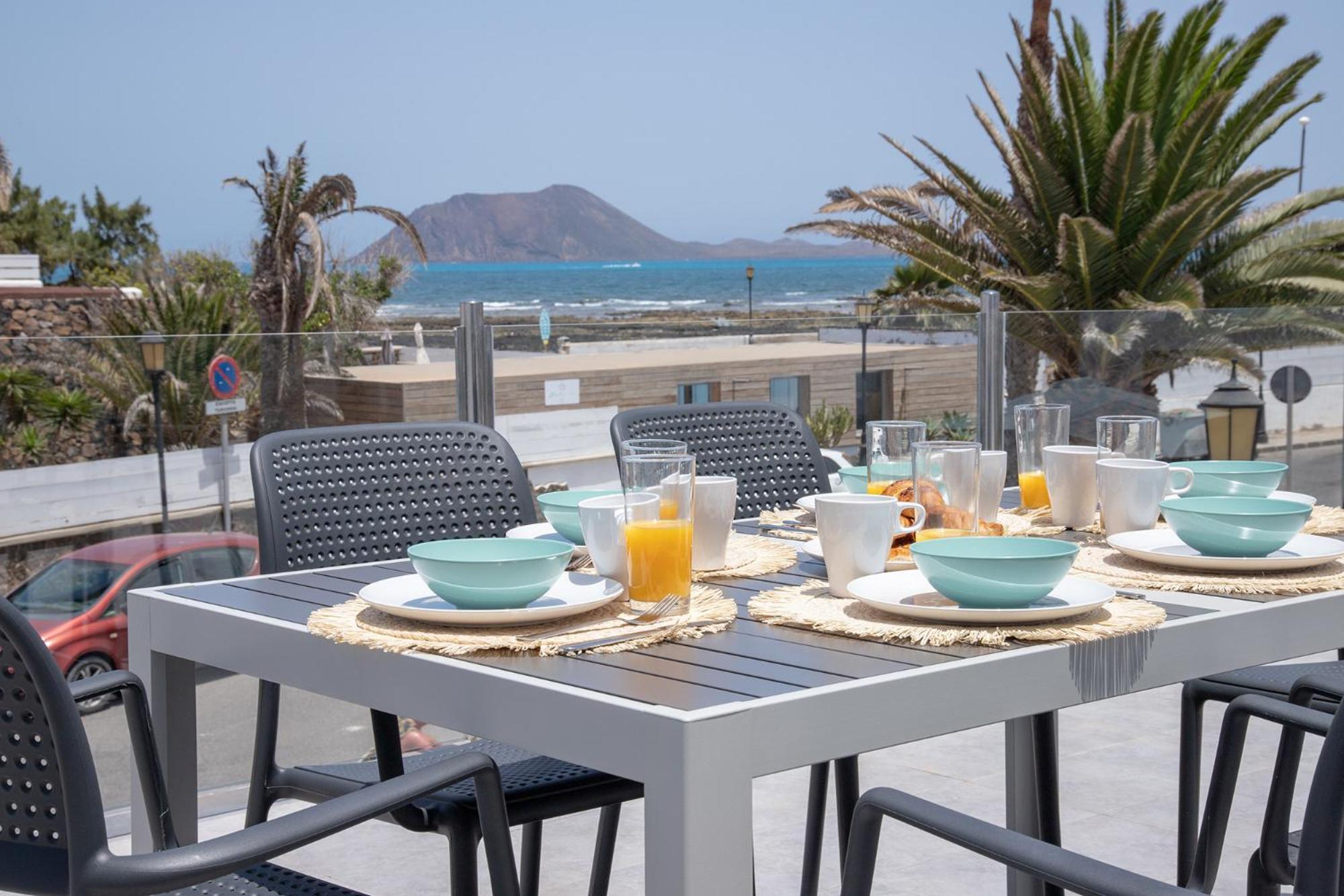 Apartment Holiday 2 Beachfront Corralejo By Holidays Home Luaran gambar